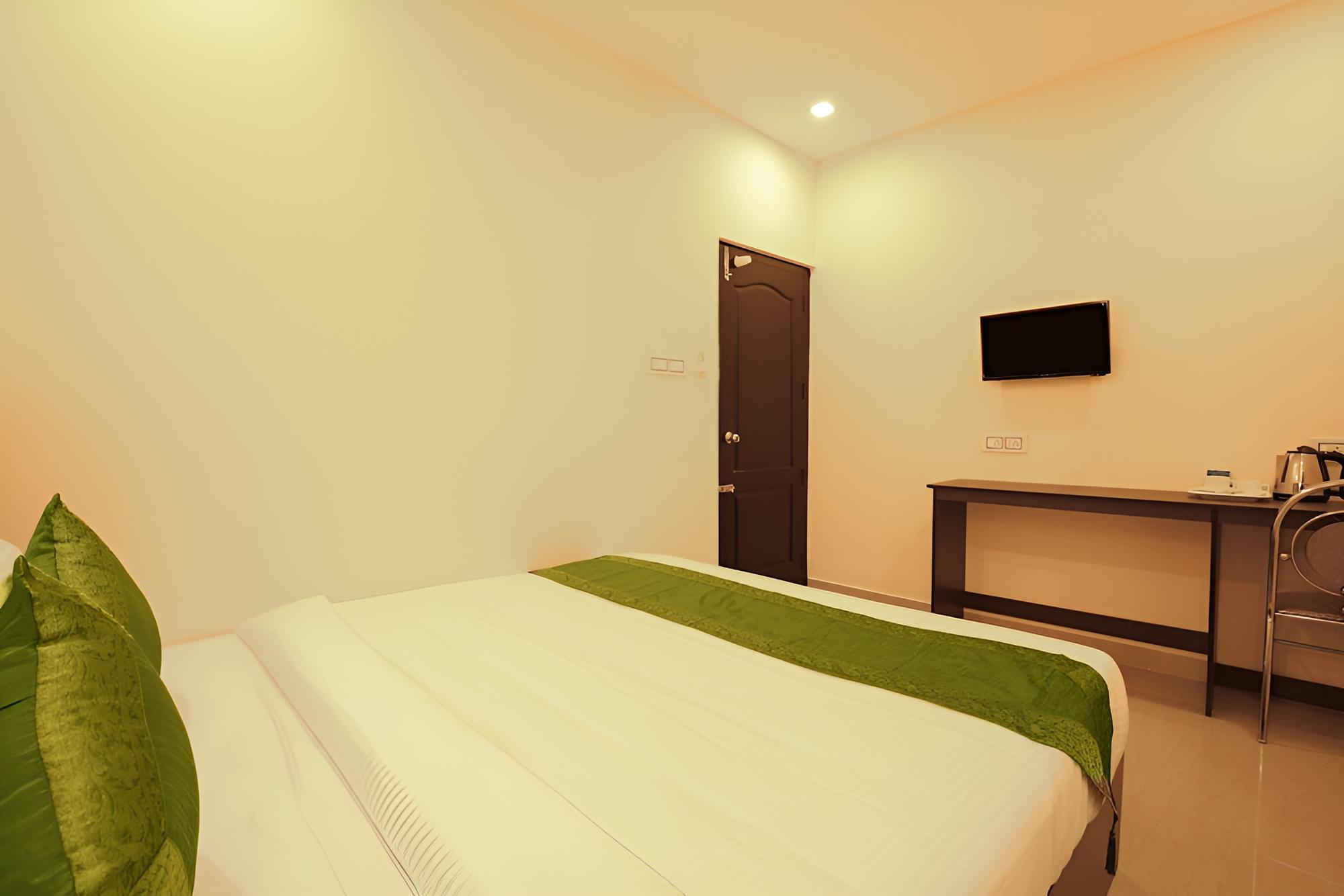 Standard Room photo 2