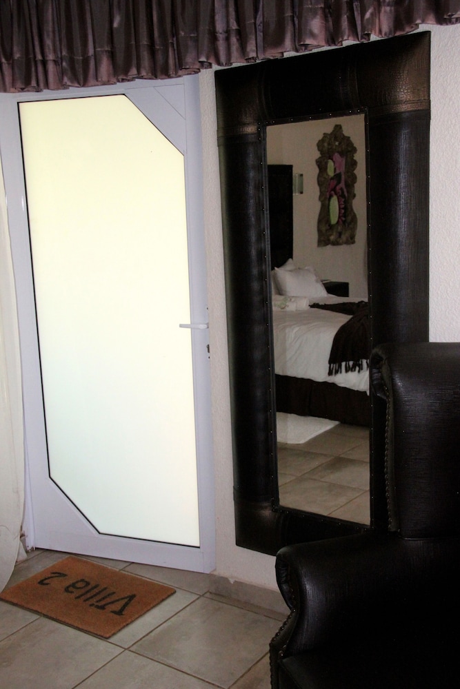 Executive Room photo 3