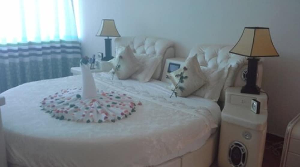 Deluxe Suite photo 2