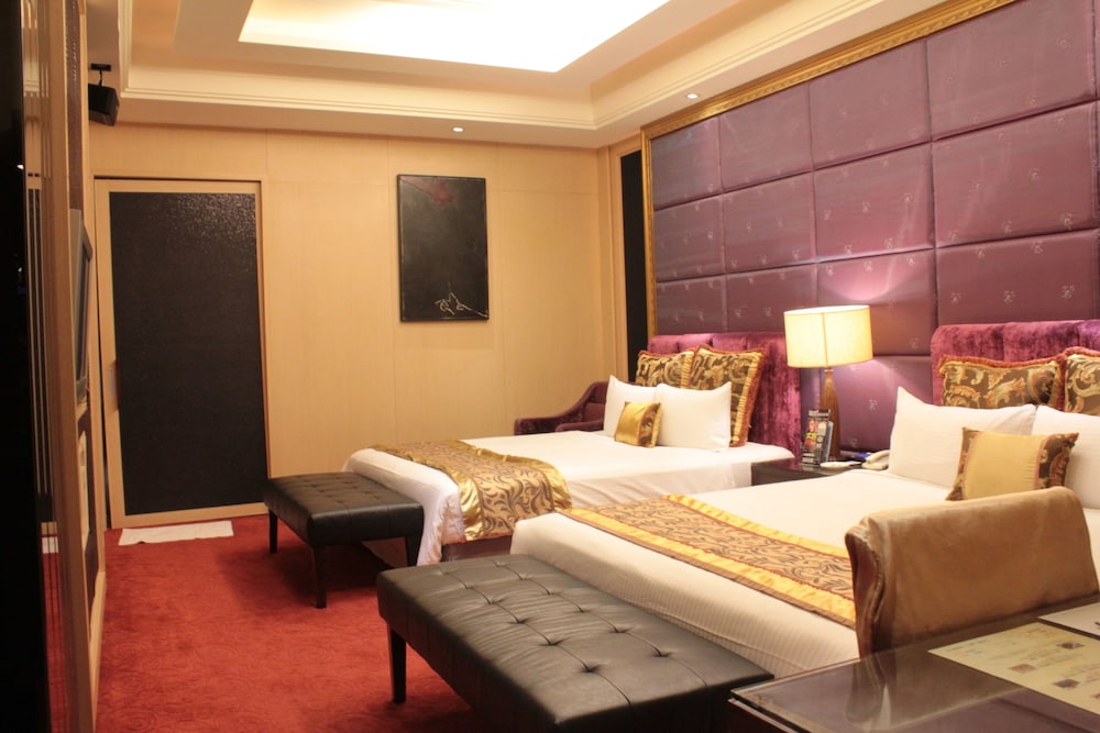 Business Double Or Twin Room, 2 Queen Beds