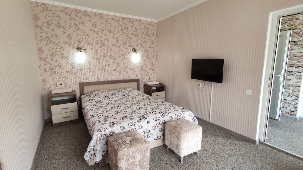 Junior Apartment, 2 Bedrooms, Balcony, Mountain View photo 1