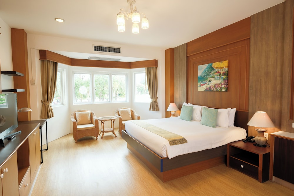 Deluxe Room, 1 King Bed