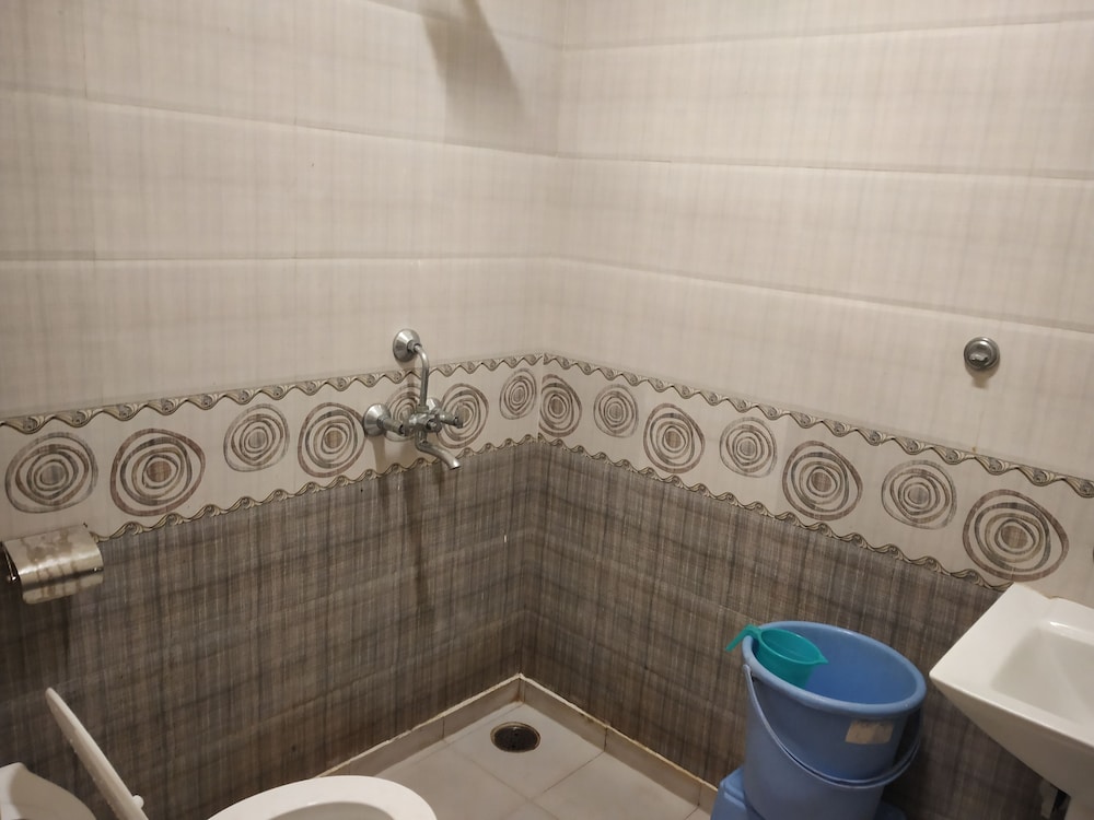 Deluxe Double Room, 1 King Bed, Non Smoking photo 2