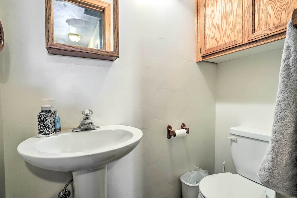 House (2 Bedrooms) photo 2