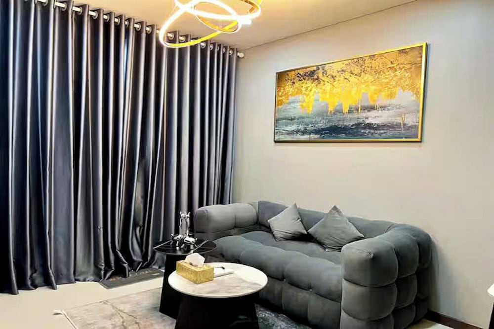 Grand Suite, 1 Bedroom, Club Lounge Access, City View photo 2
