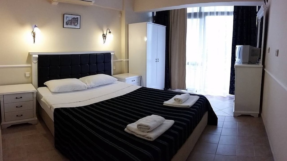 Classic Room, City View photo 1