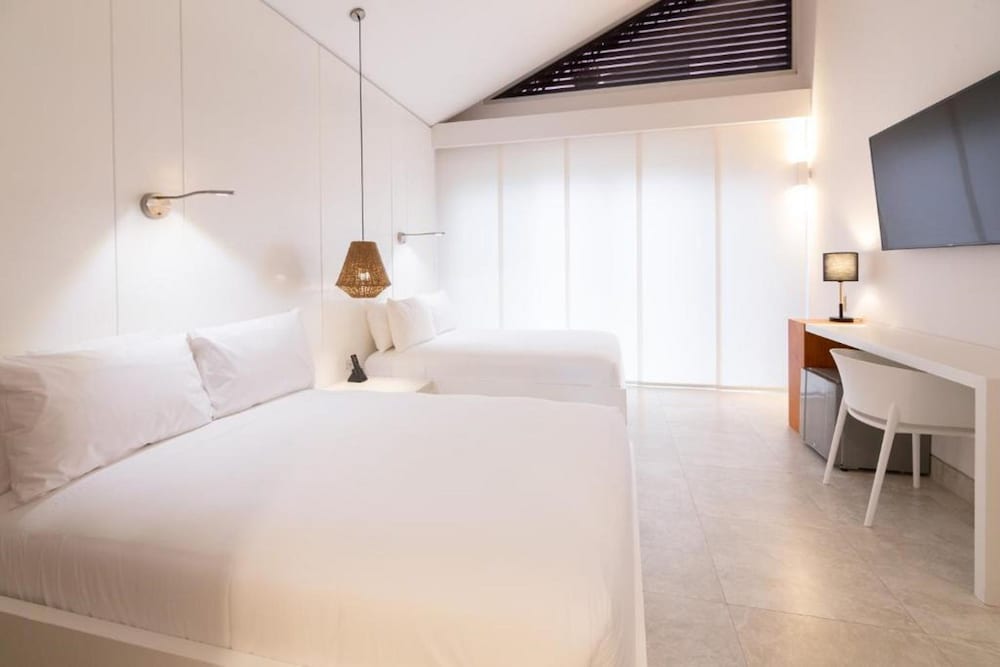 Bungalow, 2 Twin Beds - Photo 3