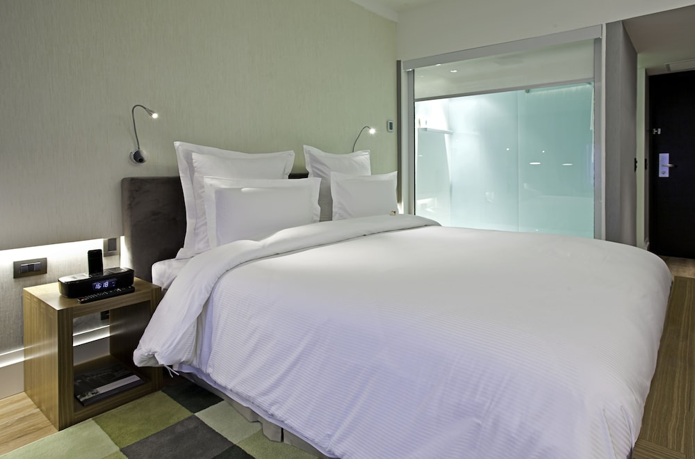Executive Room, 1 Double Bed, City View