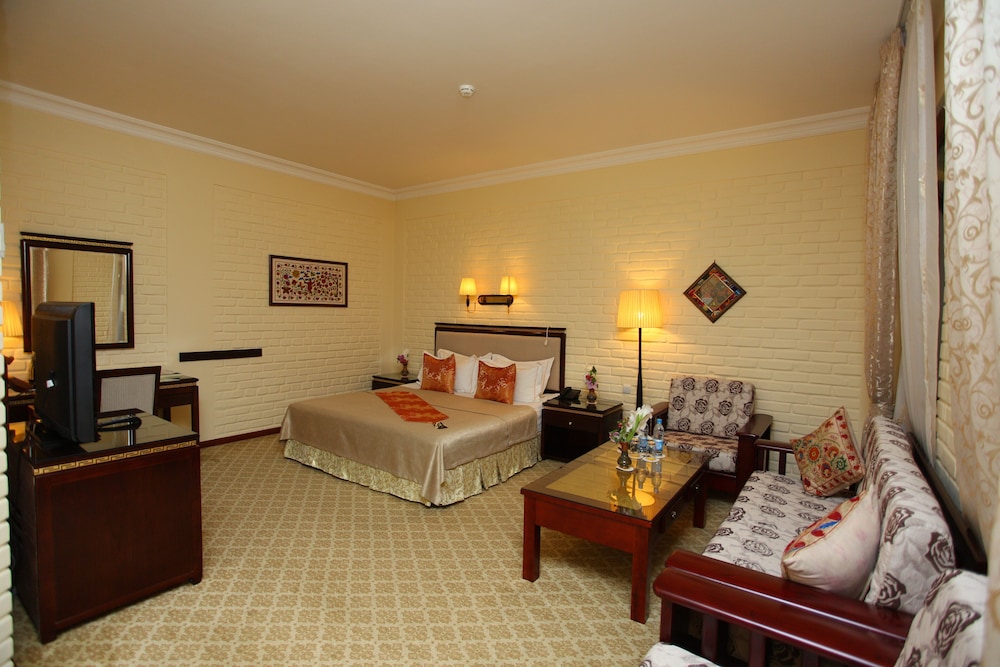 Executive Suite photo 1