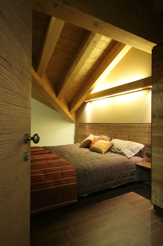 Superior Quadruple Room photo 2