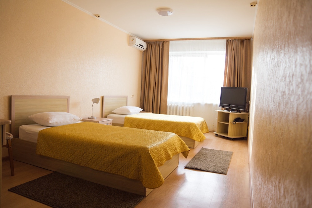 Standard Twin Room photo 2