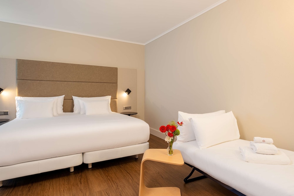 Premium Room - Photo 4