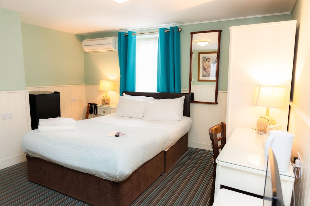 Double Room - Photo 4