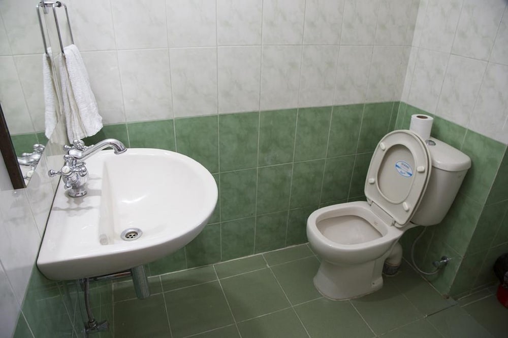 Deluxe Room, 1 Double Bed, Non Smoking photo 2