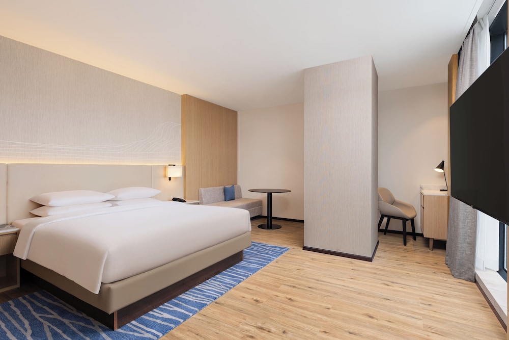Junior Suite, 1 Bedroom, City View