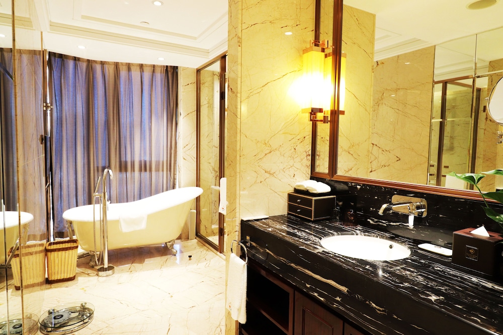 Superior Suite photo 3
