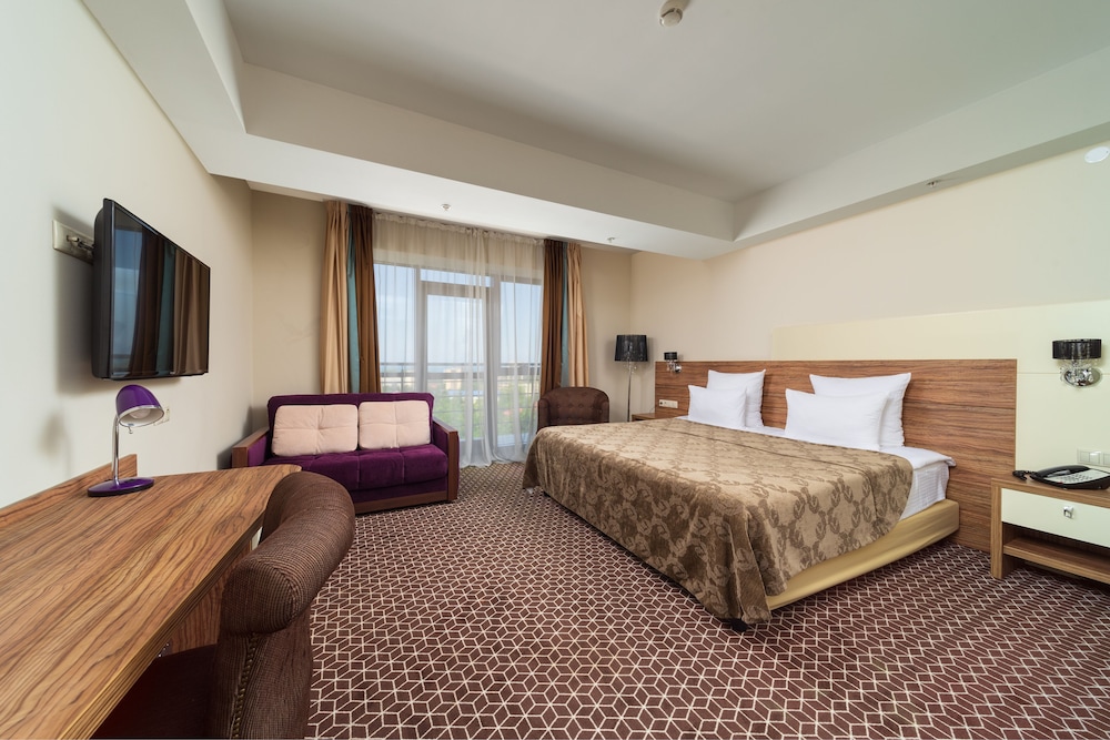 Premium Studio Double or Twin Room, Balcony