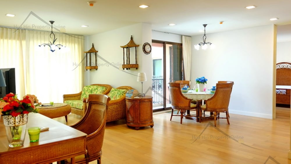 3 Bedrooms with 180 degrees