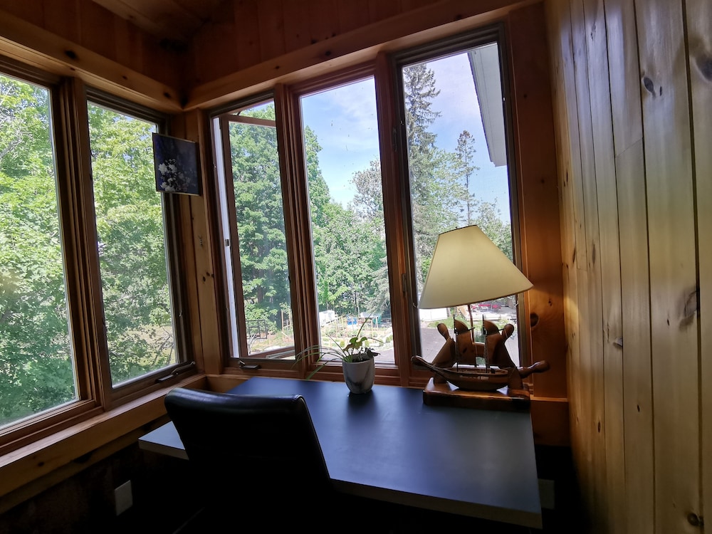 Luxury Room, Multiple Beds, Park View (Wolastoq River-View Suite) photo 3