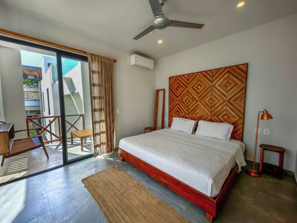 Economy Apartment, 1 King Bed with Sofa bed