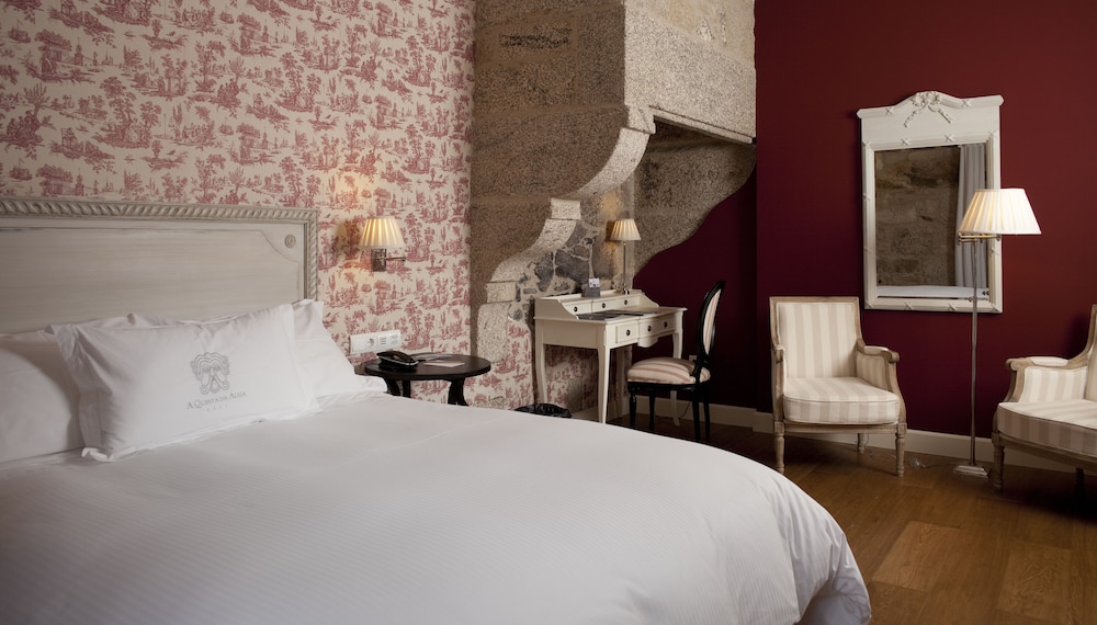 Royal Room - Photo 3