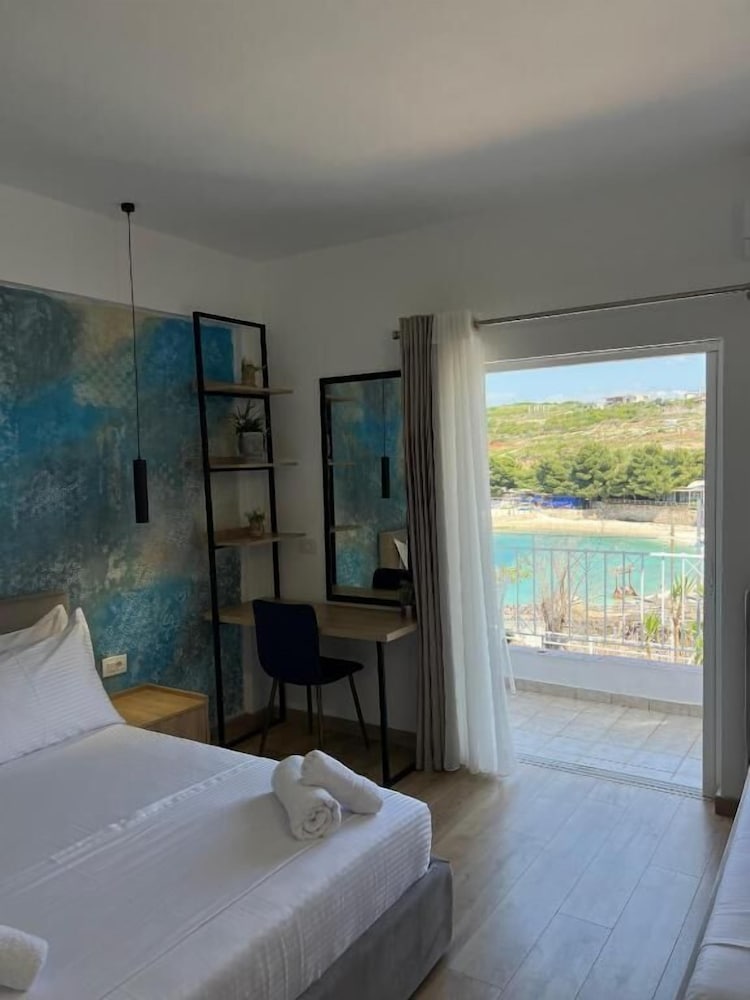 Triple Room, Balcony, Sea View
