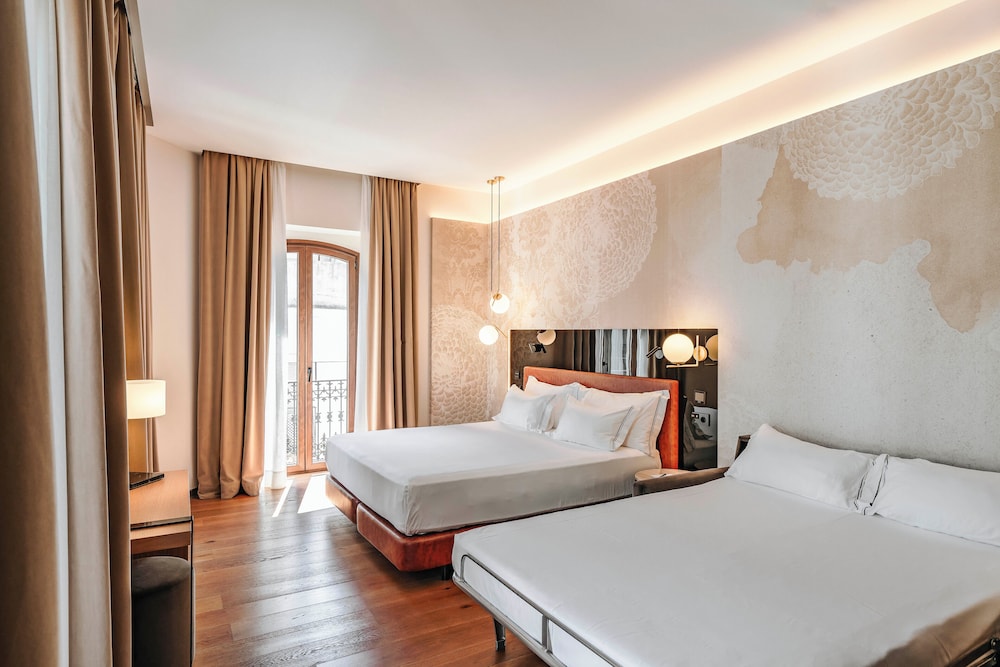 Junior Suite (3 people) - Photo 1