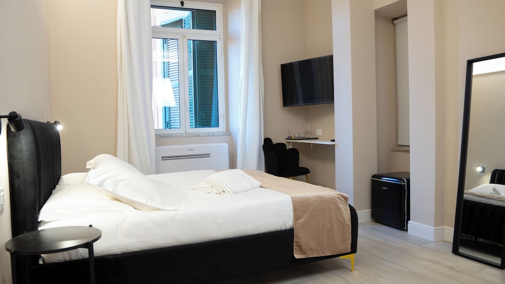 Deluxe Double or Twin Room, Non Smoking