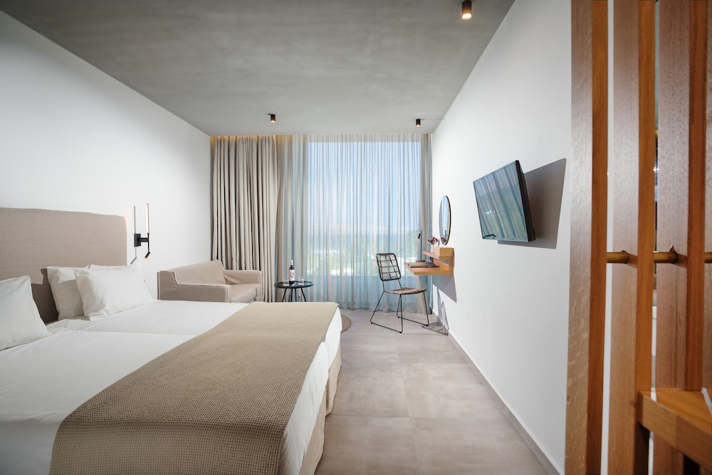 Double Room, Garden View - Photo 1