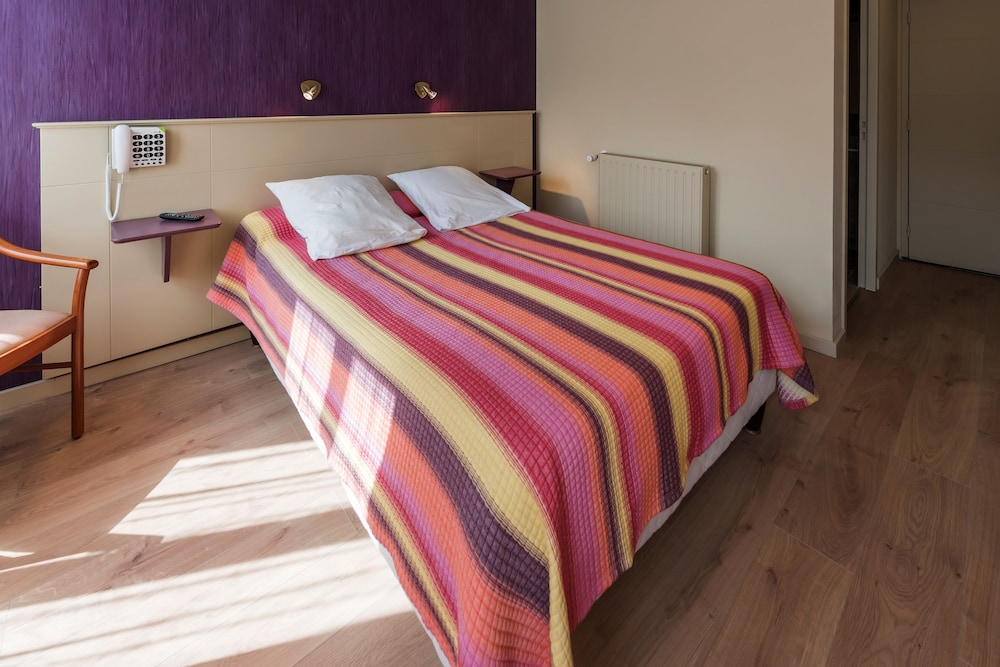 Double Room - Photo 3