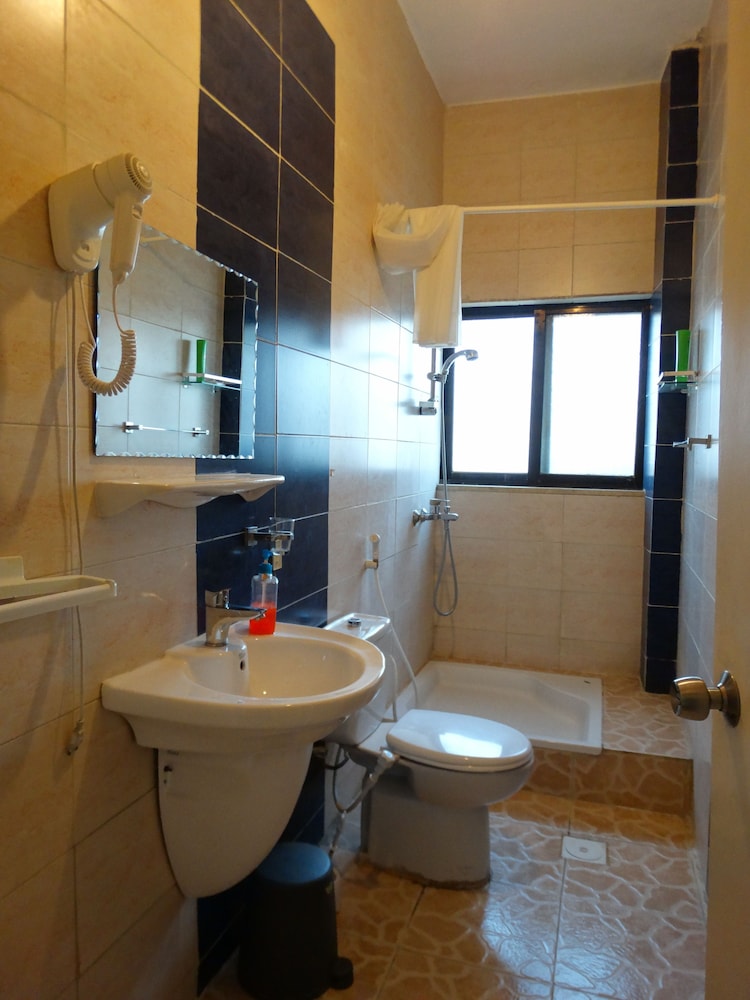 Standard Room, 3 Twin Beds, Refrigerator, Private Toilet outside the room photo 2