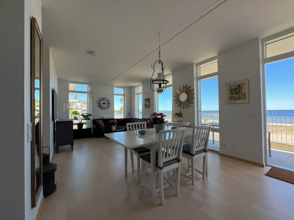 Exclusive Apartment photo 2
