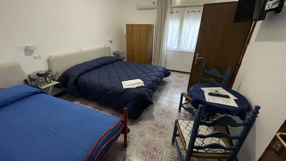 Triple Room photo 1