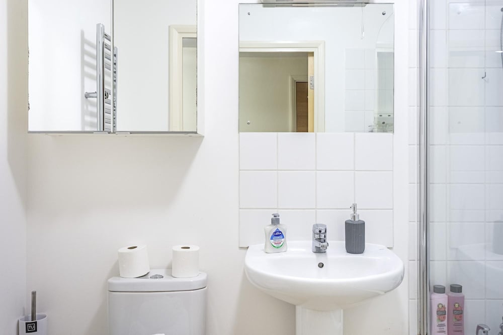 Central London 2 Bed Riverside, Billede 18
