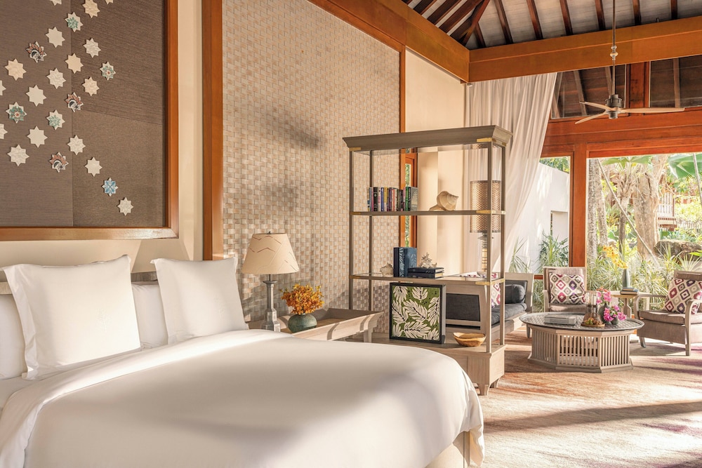 Beach Villa with Plunge Pool - Photo 1
