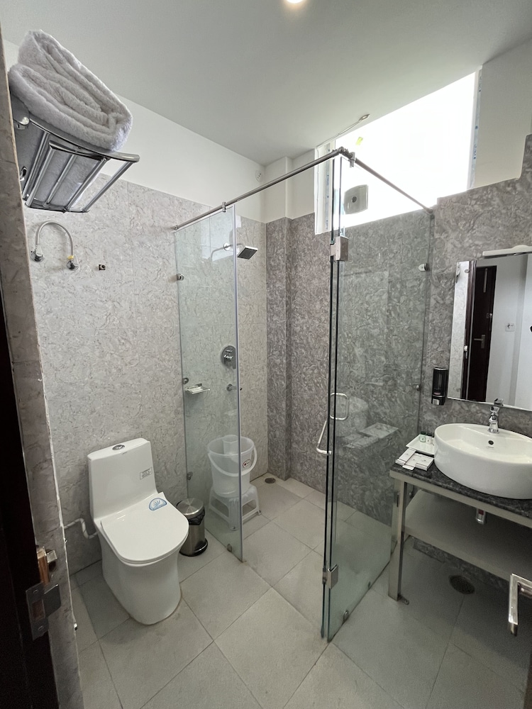 Deluxe Room - Photo 2