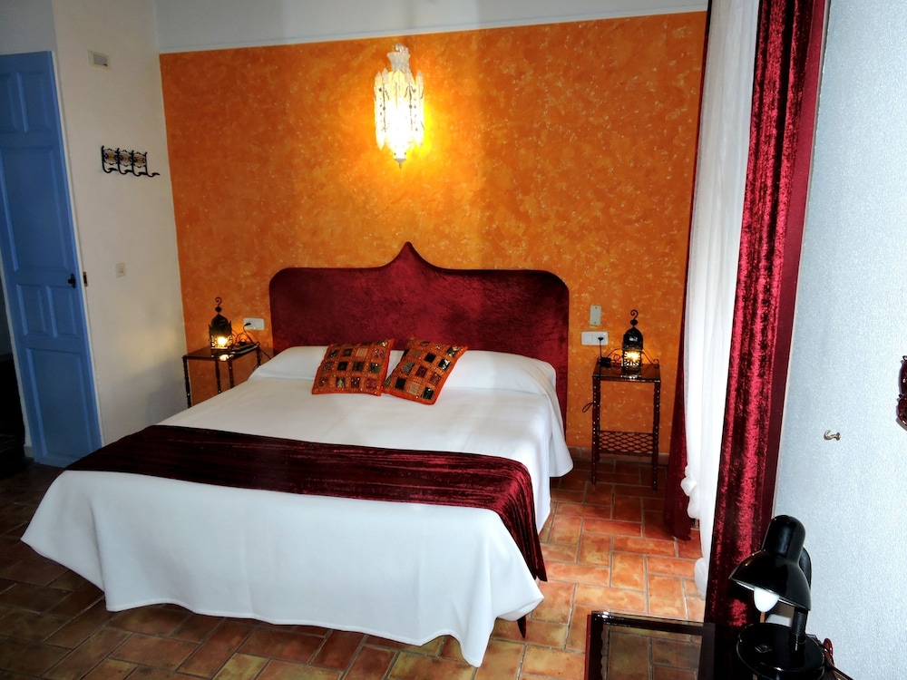 Triple Room, City View
