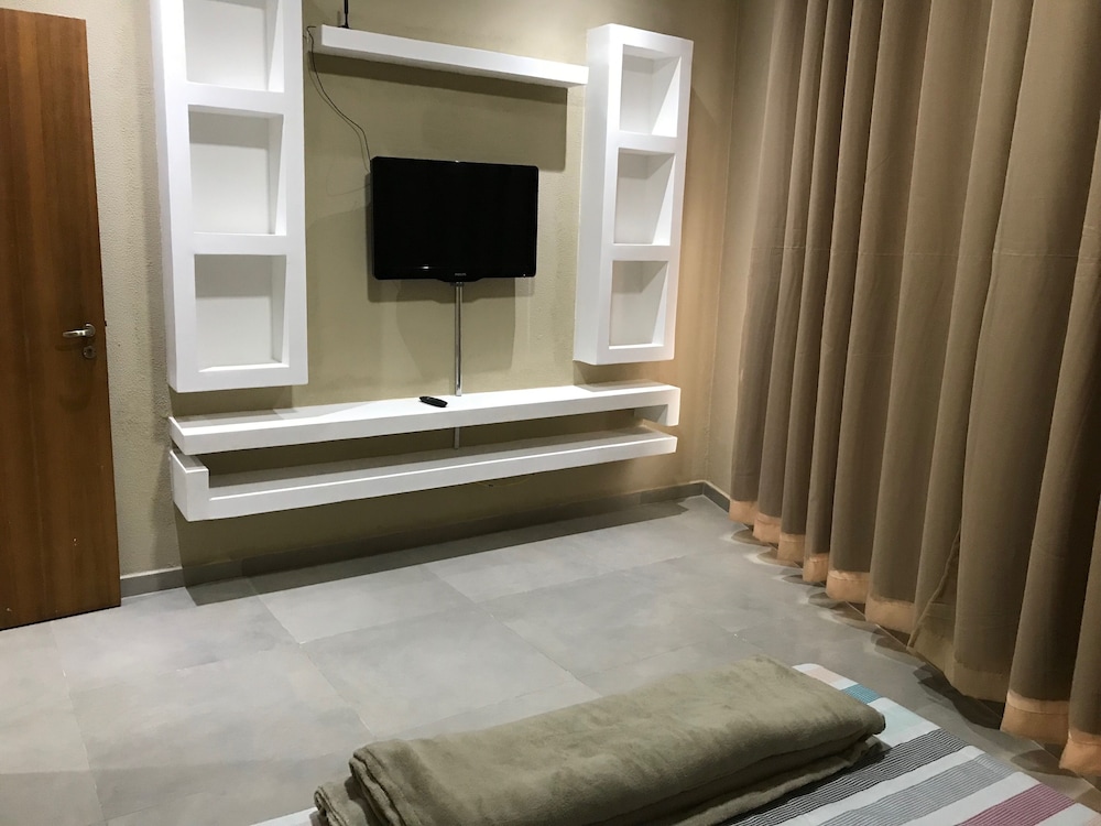 Family Apartment photo 1