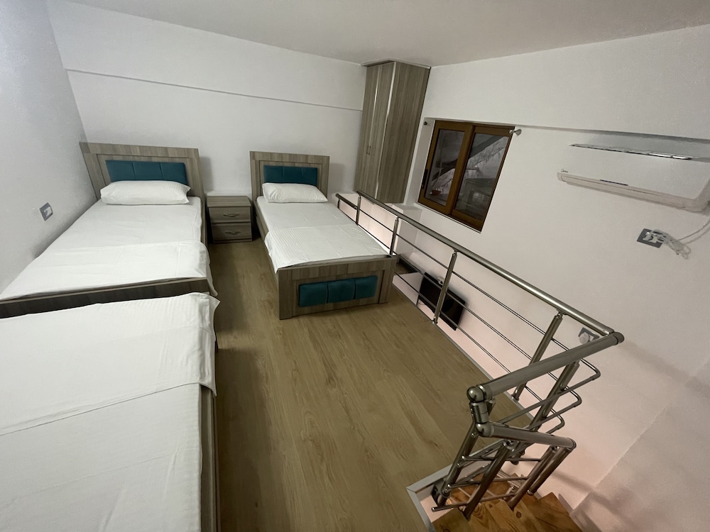 Studio Suite photo 1