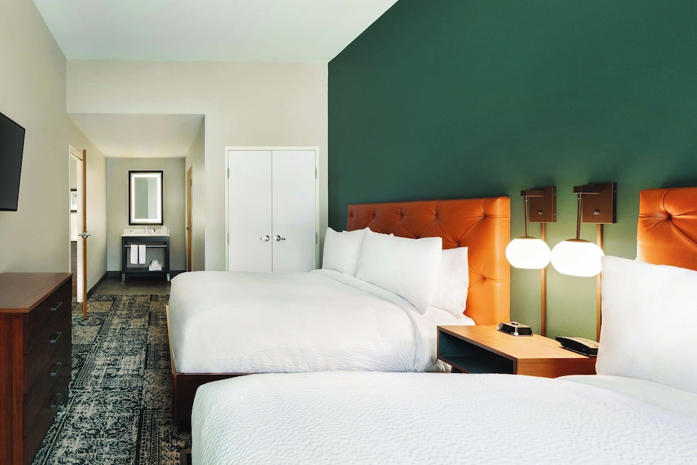 Suite, 1 Double Bed photo 1