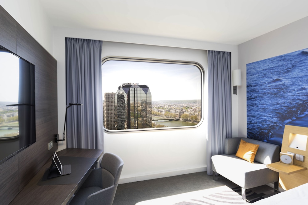 Room, 2 Bedrooms (2 Adjacent Rooms)