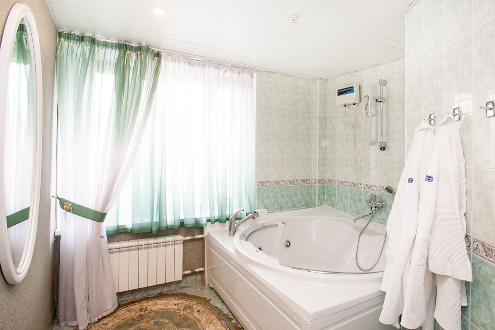Luxury Apartment, 1 Bedroom (for 2 adults) photo 2
