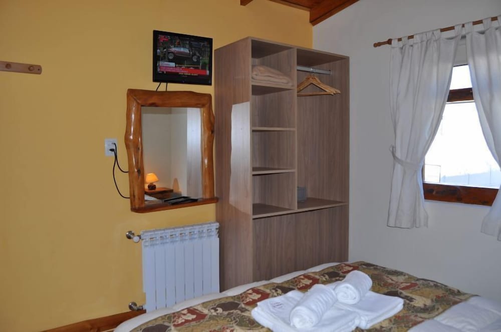 Bungalow, 1 Queen Bed with Sofa bed (Arrayan) photo 2