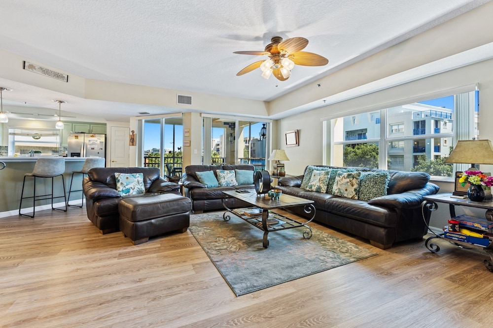 Beautiful Bohemian Themed Condo With 3 2 Corner Unit With Pond Views Ow15-307, Photo 16