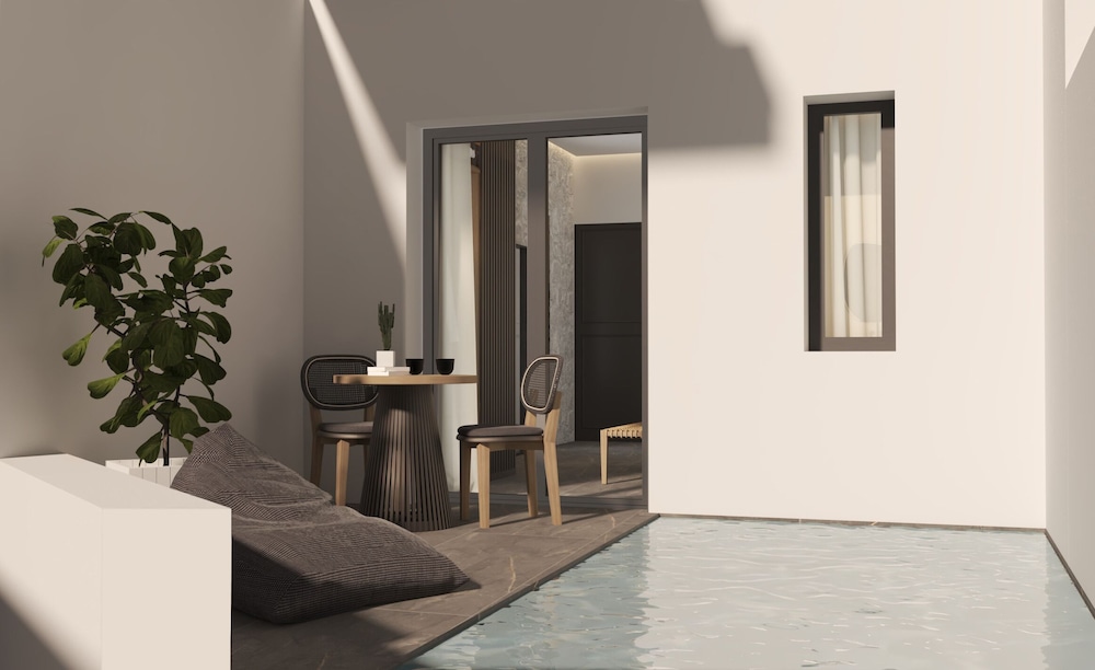 Supreme Suite with Private Pool