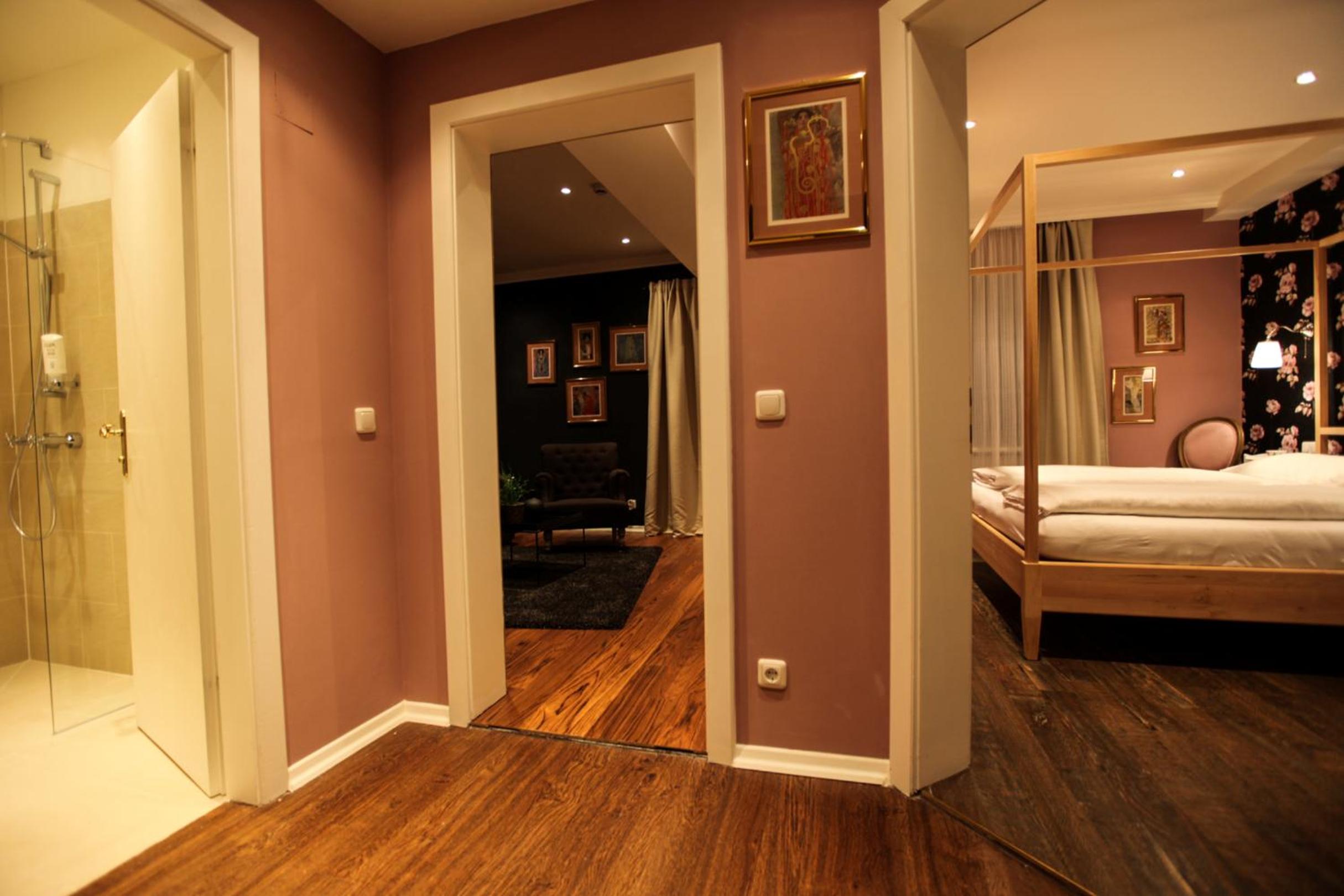 Junior Suite - Photo 2