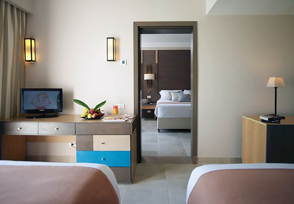 Room (Kids Den)
