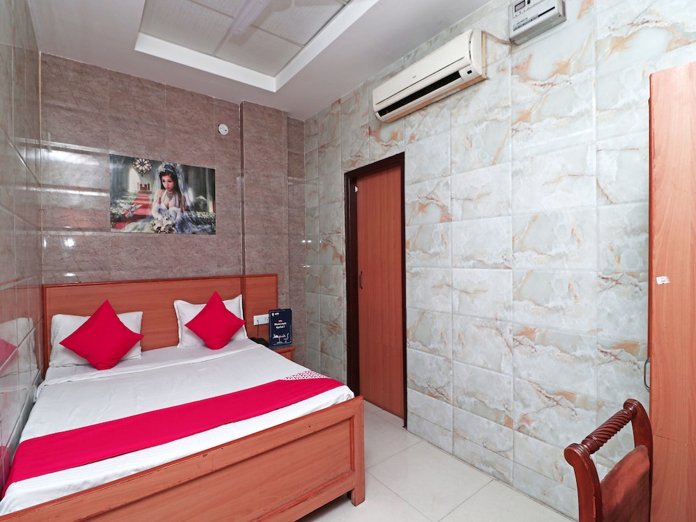 Deluxe Double Or Twin Room, 1 King Bed photo 3