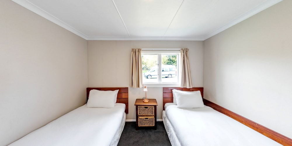 Standard Room, 2 Bedrooms photo 1