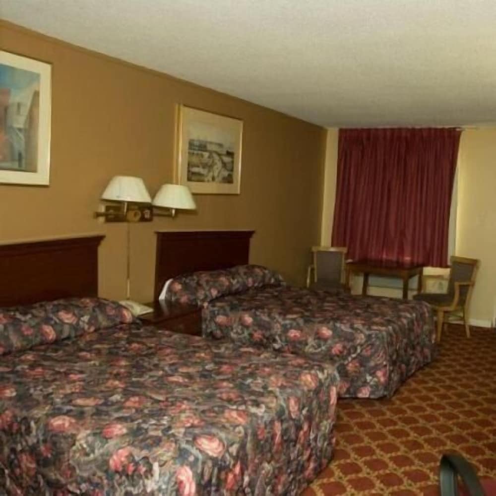 Deluxe Room, 2 Double Beds photo 1
